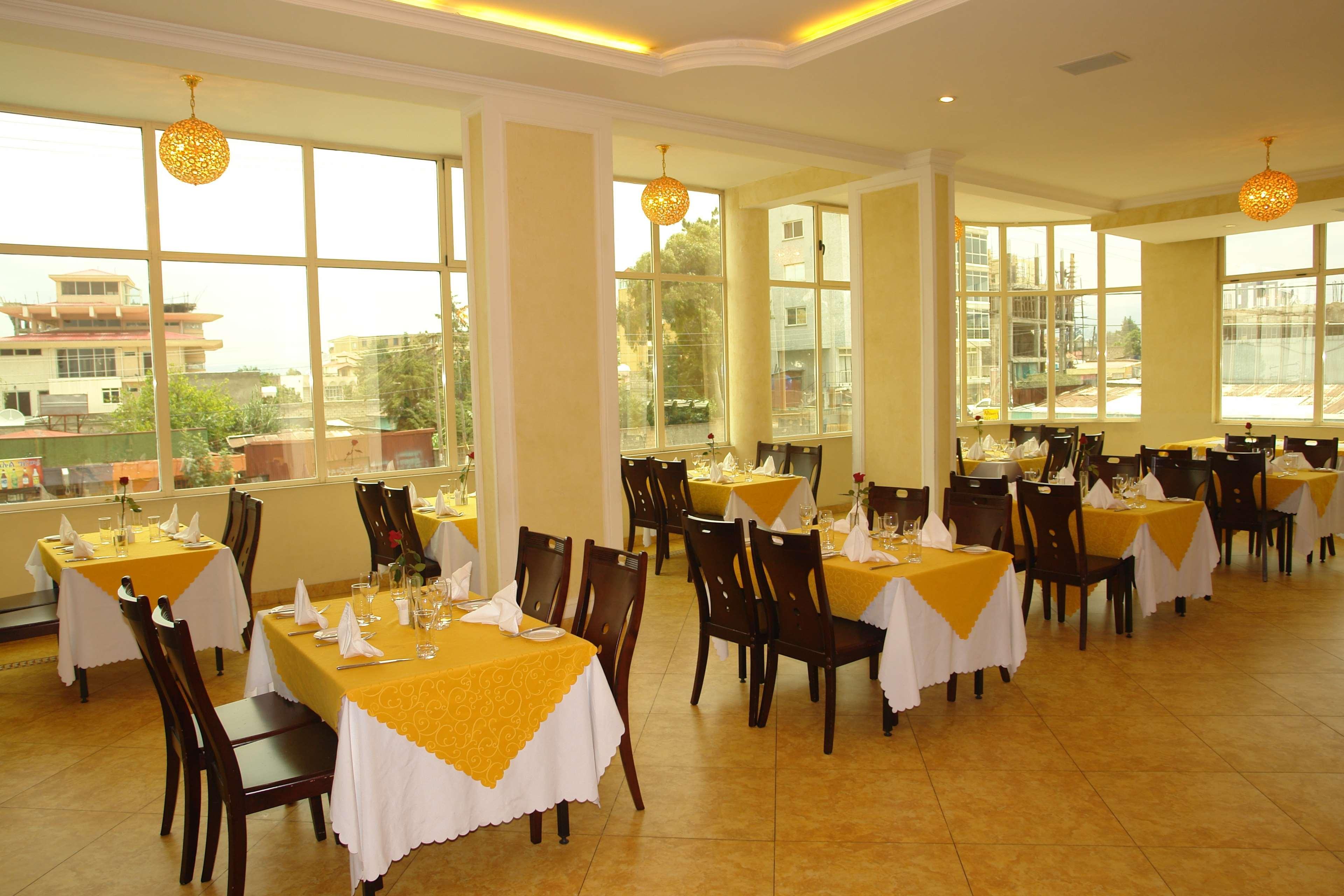 Dreamliner Hotel Addis Ababa Ngoại thất bức ảnh