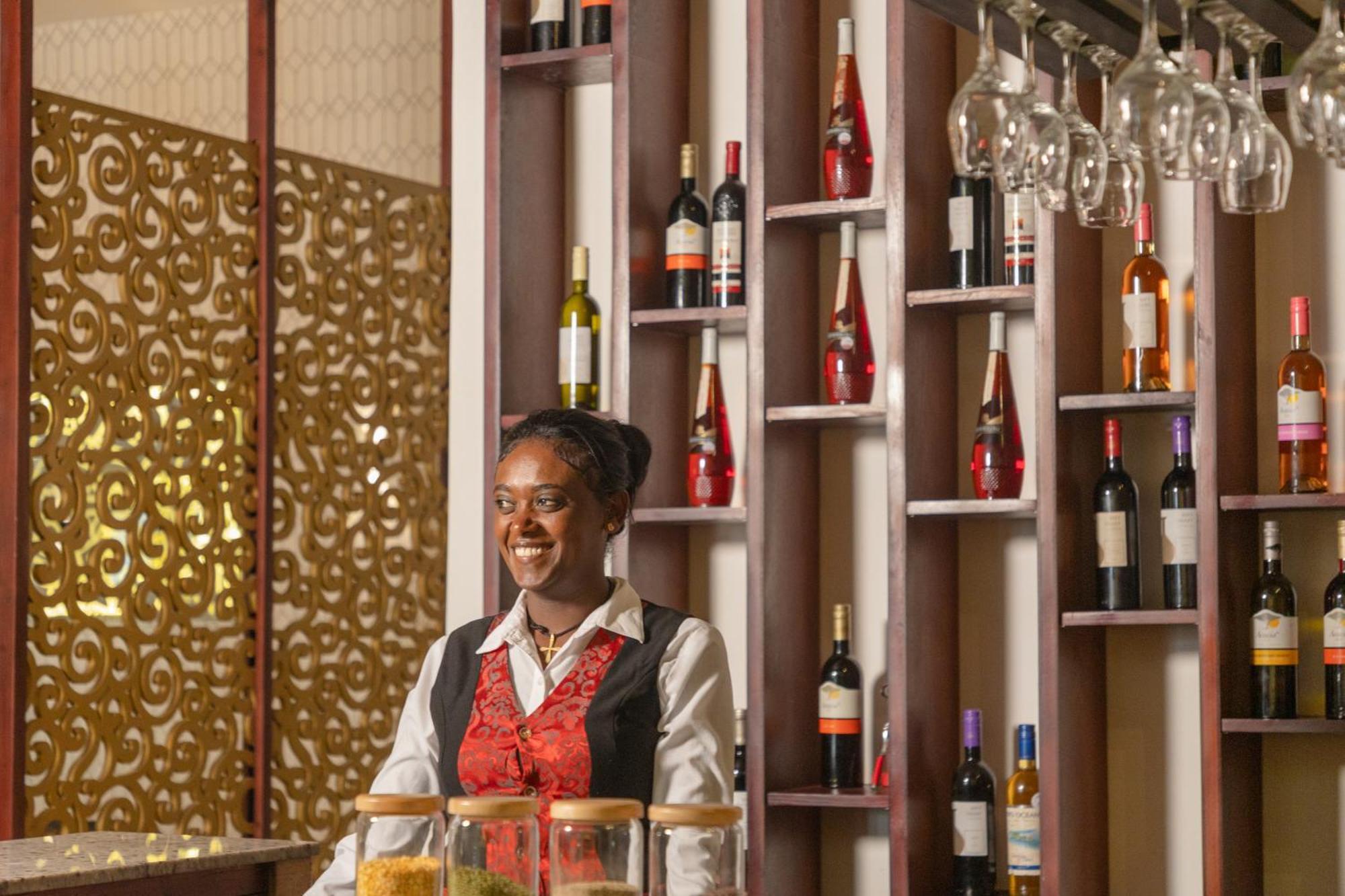 Dreamliner Hotel Addis Ababa Ngoại thất bức ảnh