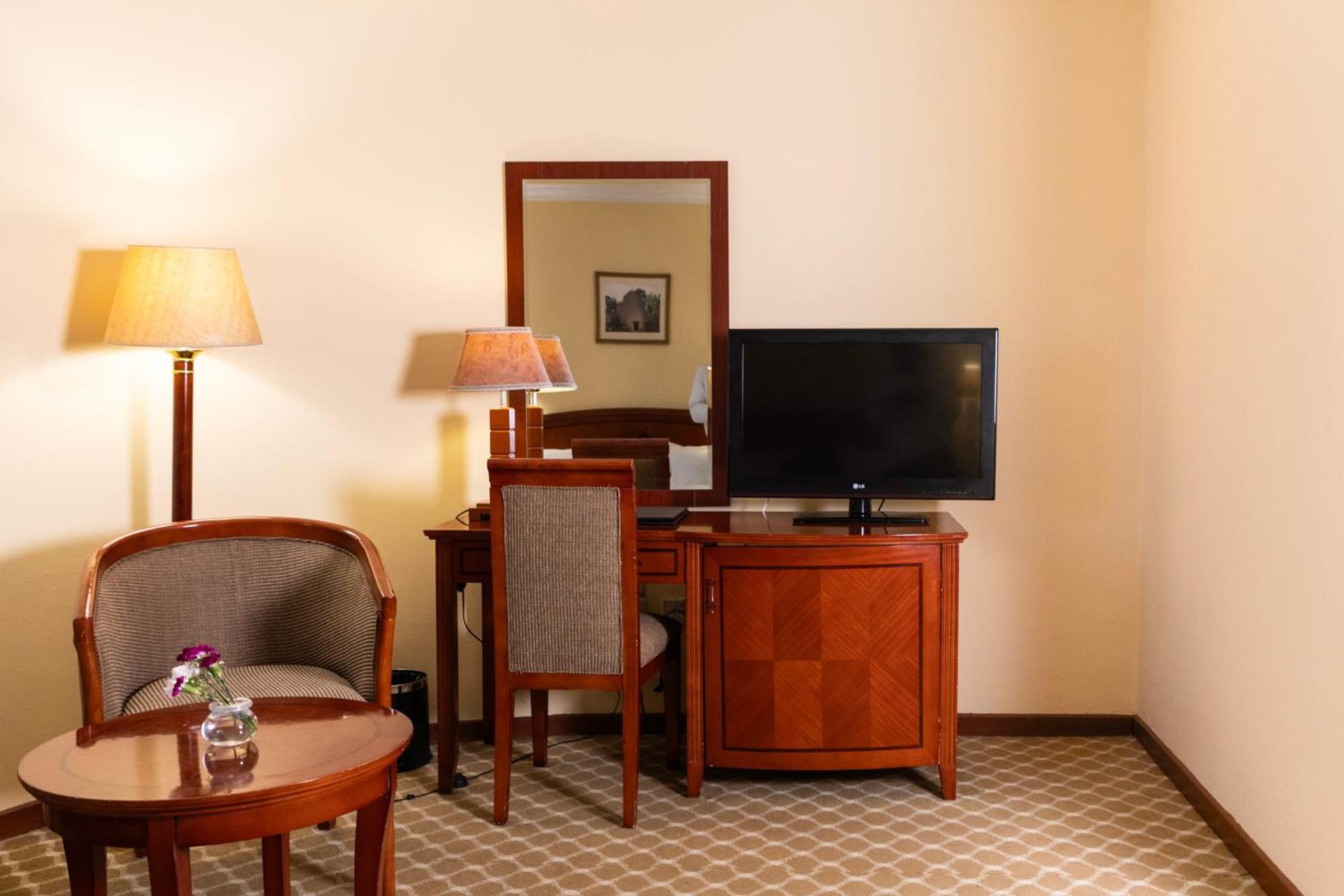 Dreamliner Hotel Addis Ababa Ngoại thất bức ảnh