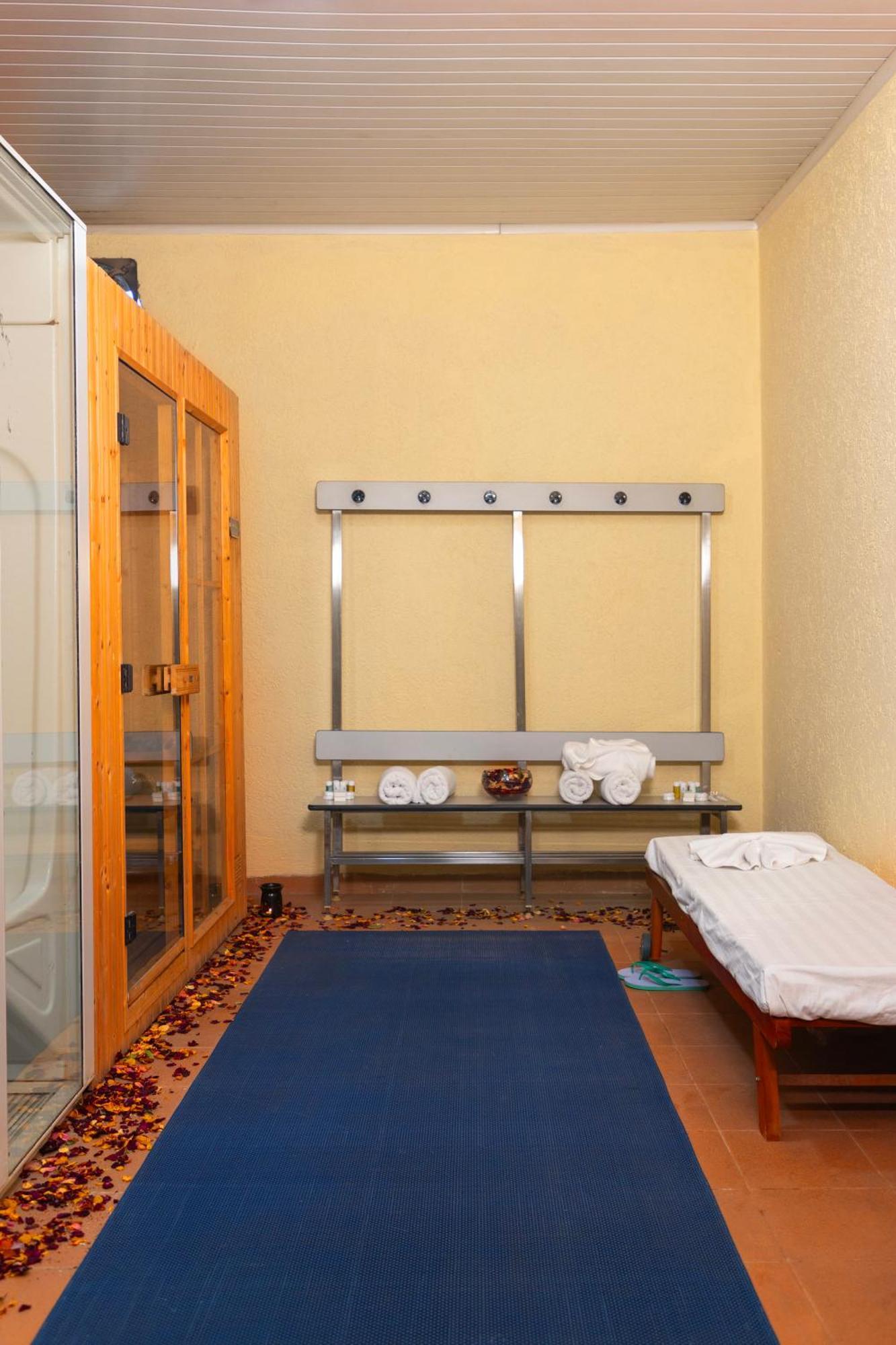 Dreamliner Hotel Addis Ababa Ngoại thất bức ảnh