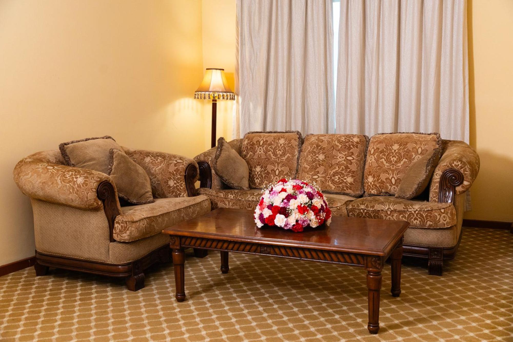 Dreamliner Hotel Addis Ababa Ngoại thất bức ảnh