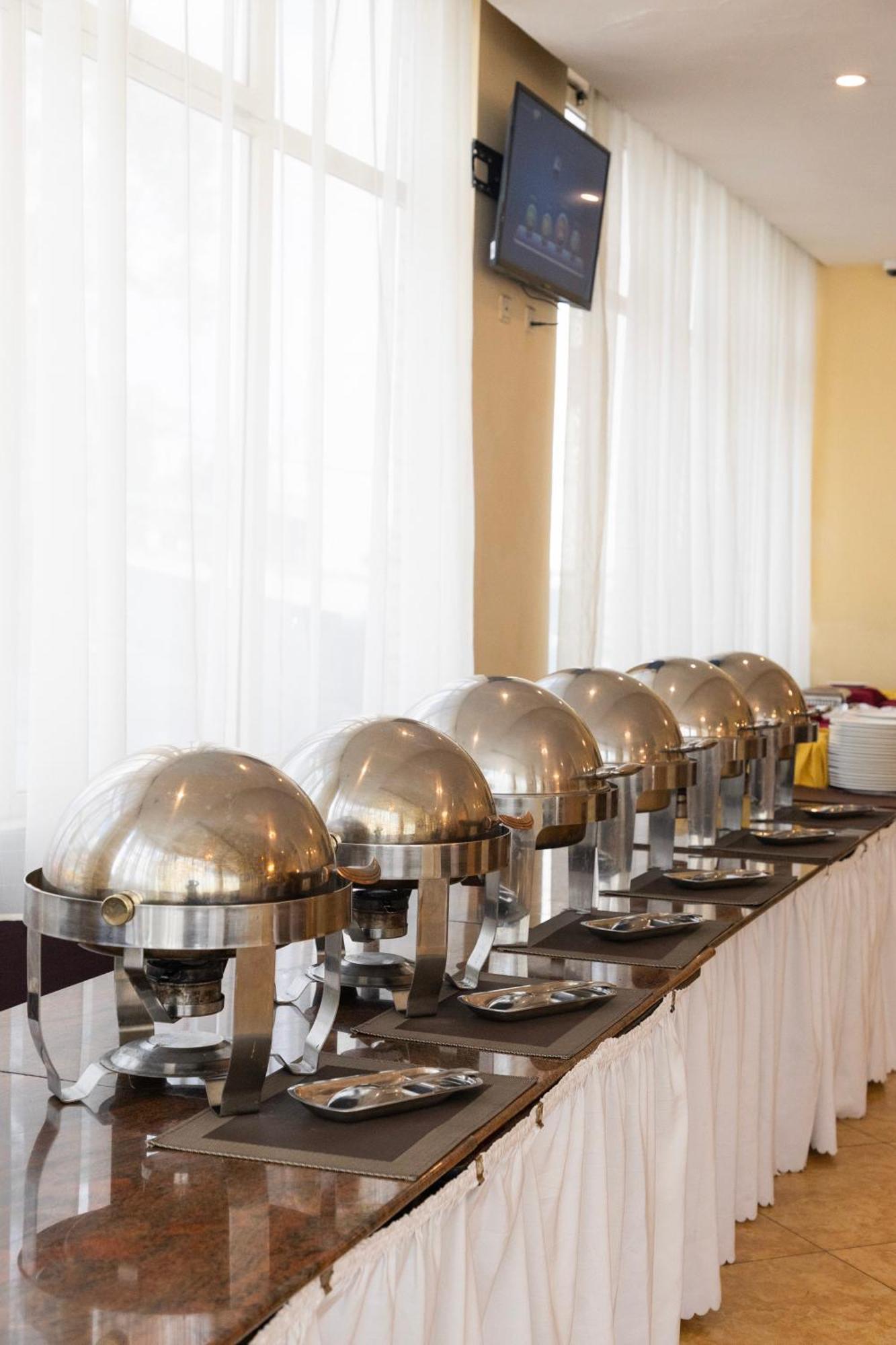 Dreamliner Hotel Addis Ababa Ngoại thất bức ảnh